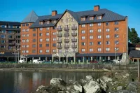 Radisson Hotel Puerto Varas โรงแรมใน