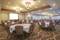 Mountain Valley Inn & Suites
