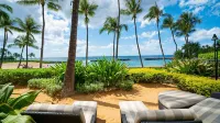 Aloha! Come enjoy paradise in our tranquil & relaxing beach villa.