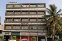 Hotel Raj - 2-Star