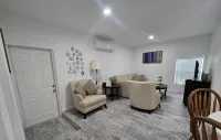 Private Guest Suite • Near Disney & Orlando - 2-Star