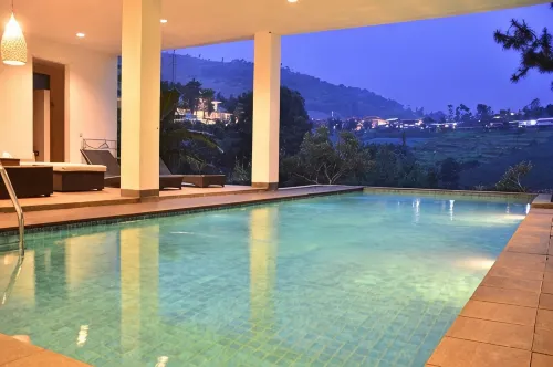 Green Forest Plantation View Villa 6 Bedrooms with a Private Heated Infinity Pool