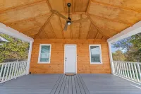 Mountain View Bungalow in Front Royal