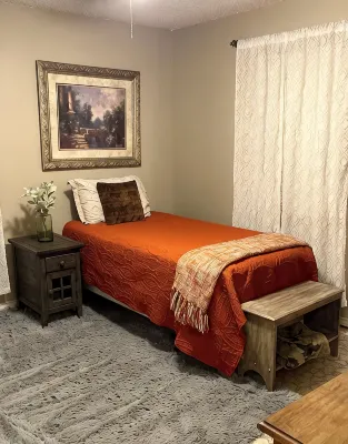 Enjoy a Cozy Holiday Getaway in Our Peaceful Rural Home.Wifi Not Available - 3성급