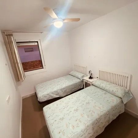 Precioso Apartamento en Las Negras, Urbanización Tranquila con Piscina