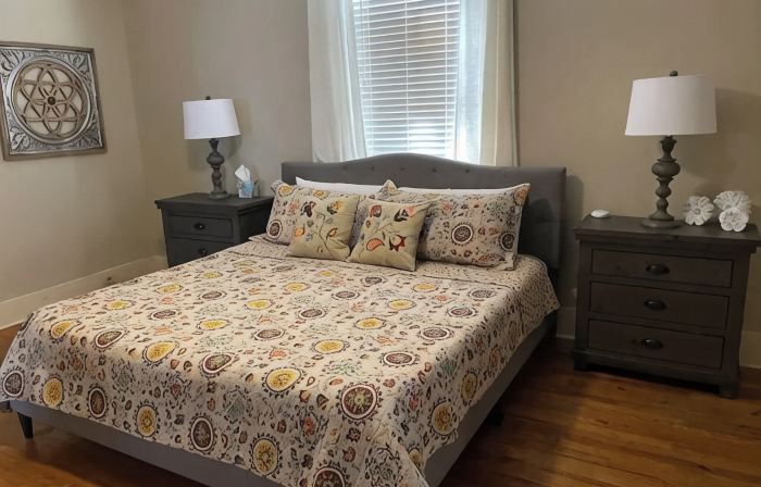 Charming 1930's Euclid Ave Bungalow