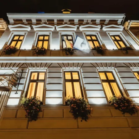 Casa Chitic - Hotel & Restaurant- STR Nicolae Balcescu 13