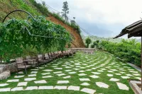 Sapana Mountain Retreat - Jacuzzi