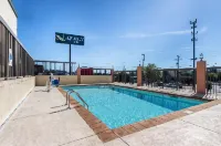 Quality Inn Hixson-Chattanooga - Swimmingpools