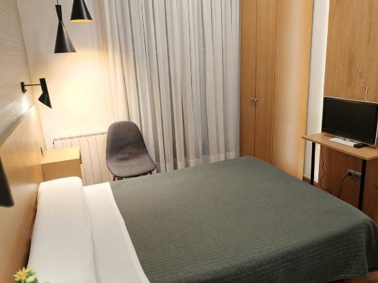 Roquefer Bilbao by Gaiarooms