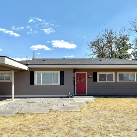 Comfortable House in Moses Lake.