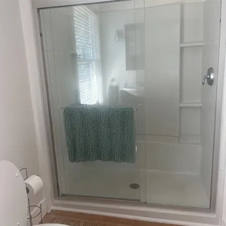 Studio Apartment with views of Boothbay Harbor