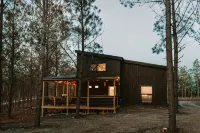 Mountain cabin,Creek access, Hot tub near Hochatown - Alppimaja