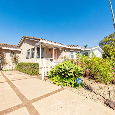 Quiet Family La Jolla Vacation Home - Steps to Windansea Beaches & Village