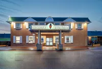 Guest House Inn & Suites