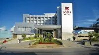 Sotis Boutique Resort Hotel Kupang - parking
