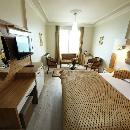 Okutur Otel