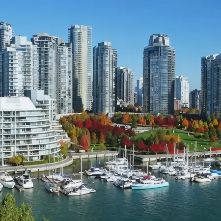 Modern Guest Suite in Kitsilano Отели рядом с достопримечательностью «Пляж Испанские Банки»