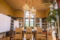 Chateau de Sacy - 5-Star