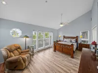Perfect Placement, A beautiful beachfront home - Pools