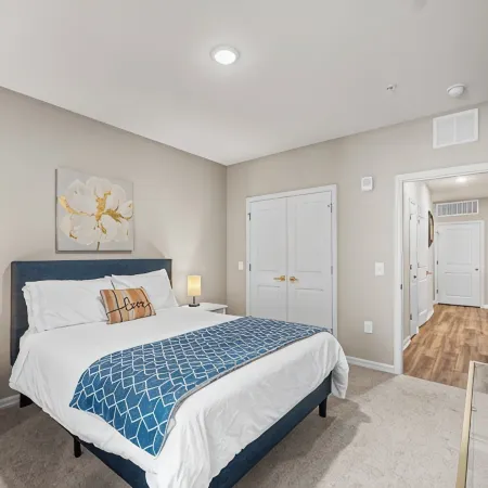 Gorgeous 2 Bed /2 Bath Condo Close to Beaches