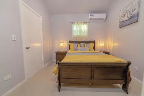Beautiful 1-bedroom apartment in amazing Buckleys with AC, WiFi - 2성급
