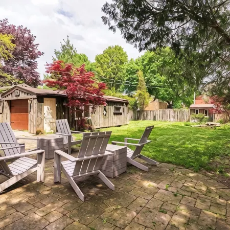 Modern & Spacious 1908 Home