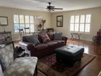 BestStays@Queen Bee Cozy for couples and small families - Bungalows