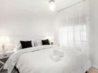 Meadow View Farm Cottage Hotels in Nowra
