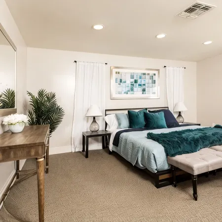 3BR Remodeled Home in Mesa | Near LightRail | CAR!