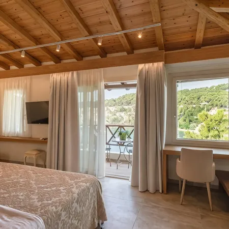 Liadromia Hotel
