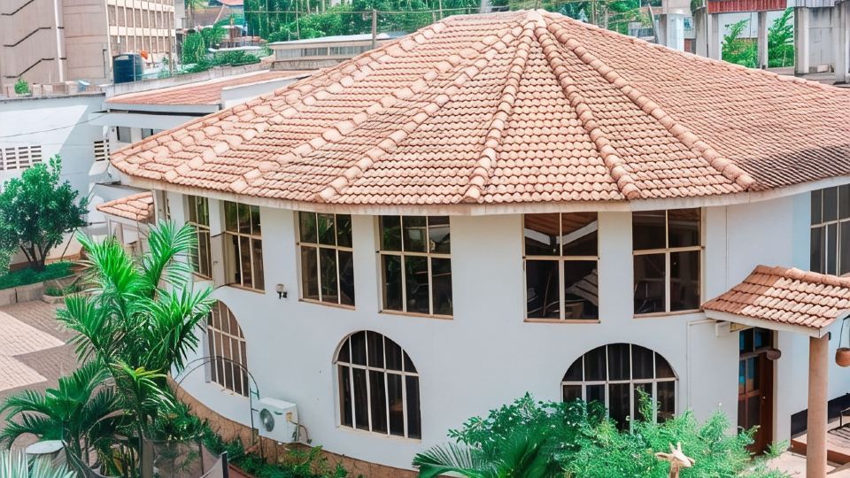 Kilimanjaro Crane Hotel