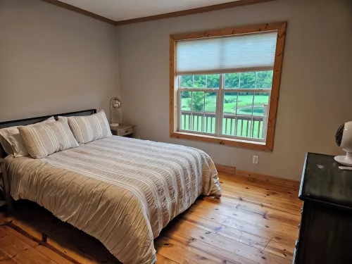 Big Sky Cabin! Hot Tub! on the Wine Trail! Fire Pit! Pool Table! Large Deck! - Alppimaja