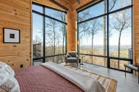 Blue Ridge Ultra Luxury with Stunning Mountain & Lake Views, Near Aska & Marina - Boutique