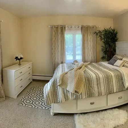 Lake view 2 bedroom with kitchen and balcony
