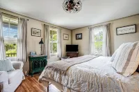 Pet-Friendly Getaway in Historic East Haddam Home - 주방