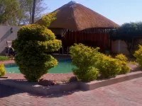 Comfort Palace Guest House Francistown - parking