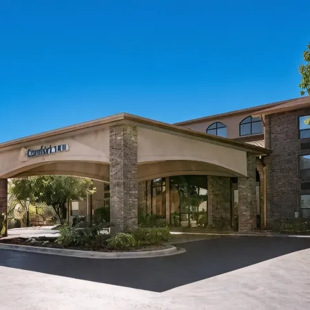 Comfort Inn at Thousand Hills
