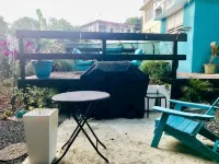 "Comfortable, modernized 5BR 4BA Home with an amazing Ocean View and breeze! - Gym