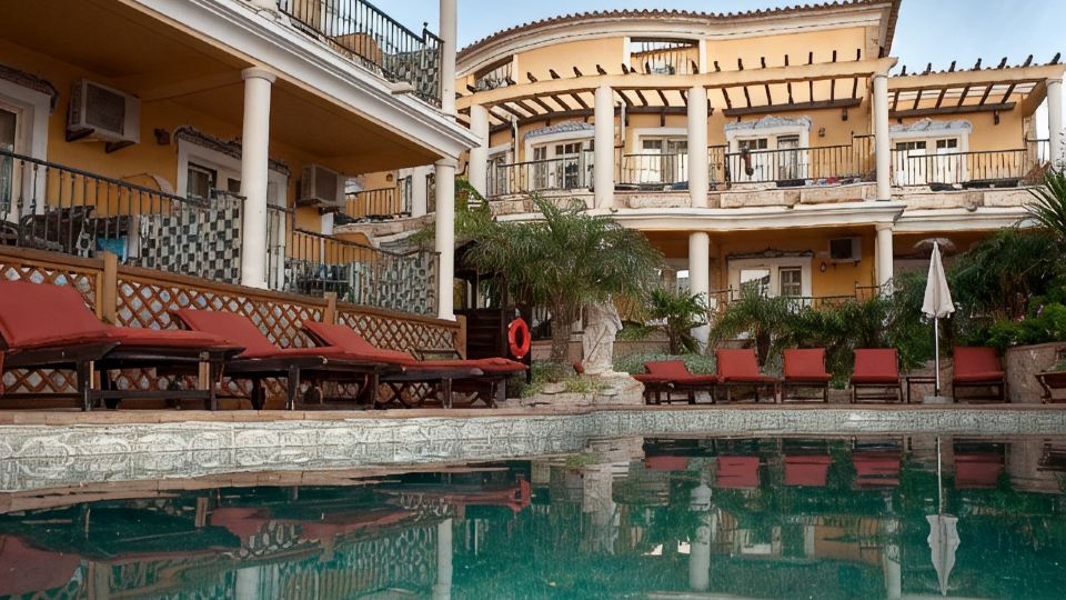 Charming Residence & Guest House Dom Manuel I Adults Only