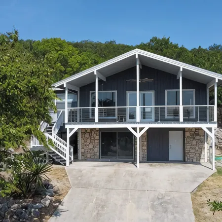 Four bedroom with hot tub and views!