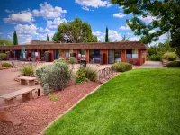 Red Agave Resort - 2-Star