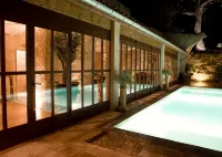 Château Latour Segur Suites & Spa - Swimmingpools