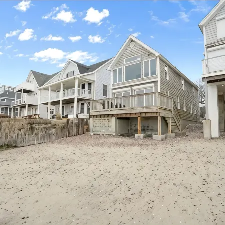 Cozy Ocean Front Retreat with Private Beach!