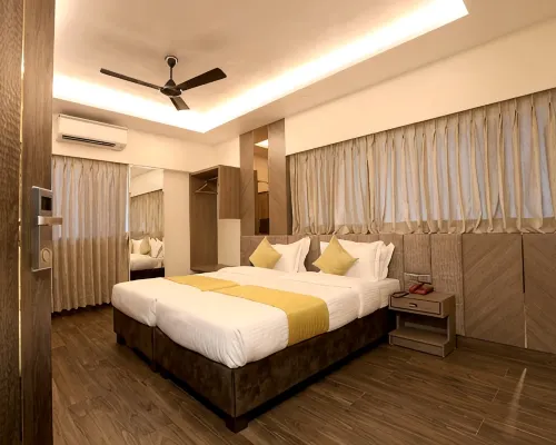 Hotel Surya Prakash Chembur Hotels near SIMSR