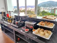 Aura Hotel Phuket - New