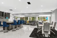 Jungle by the Sea Luxury 5BR Villa - 2-Star