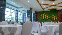 Lombok Vaganza Hotel - parking