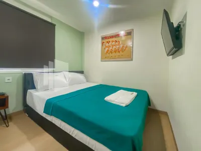 Mamifokobo Guesthouse Puncak Mitra RedDoorz Các khách sạn gần Puncak