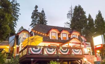 Arrowhead Lake Inn